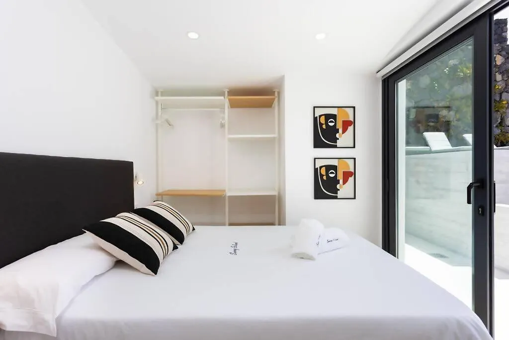 Sunny Island Villa Sauzal Spain