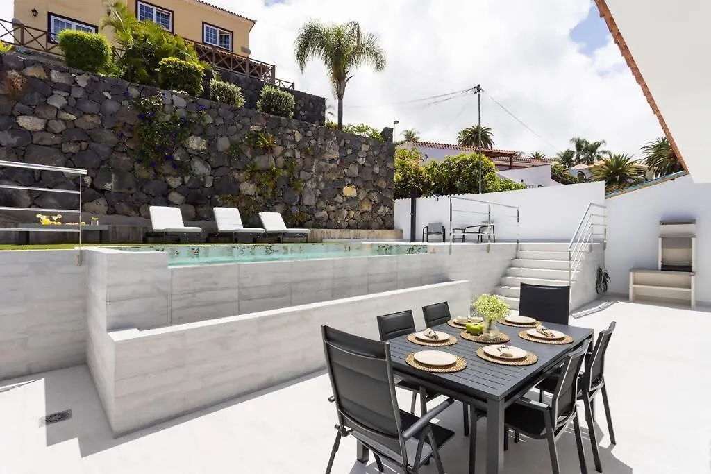Sunny Island Villa Sauzal